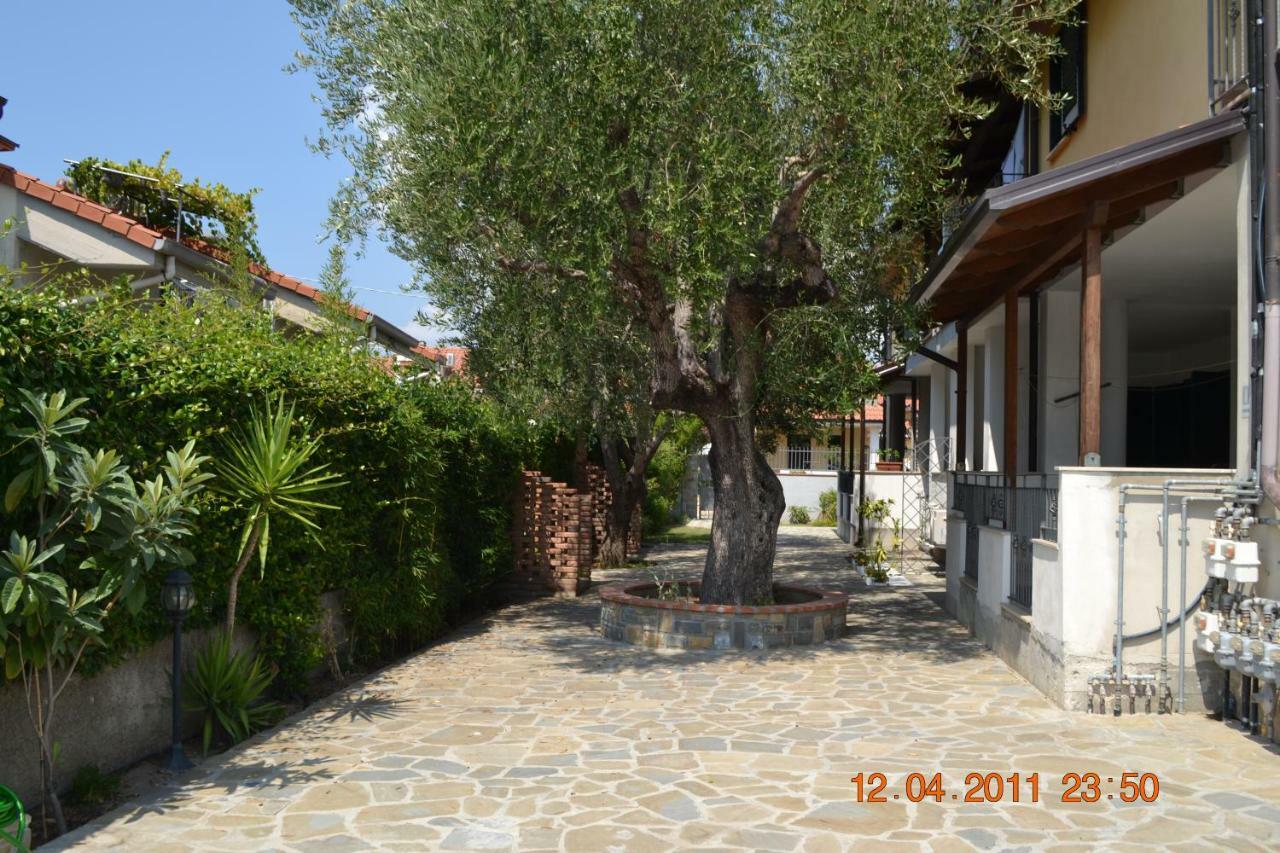 Villa Oasi Peppa Ascea Exterior foto